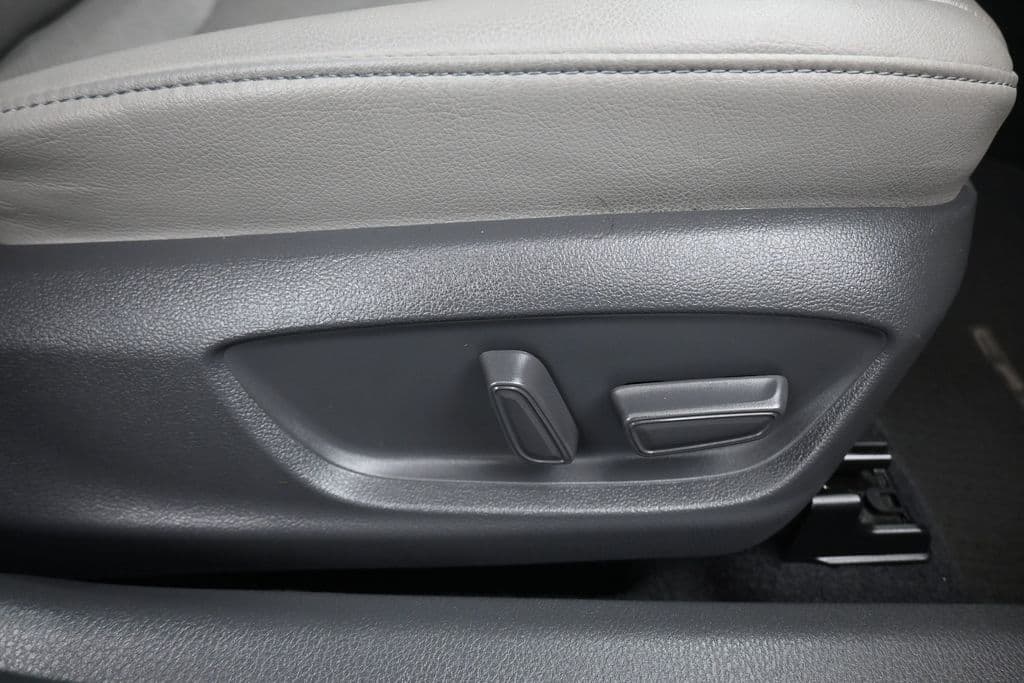 2018 Toyota Camry XSE V6, photo 44 of 60