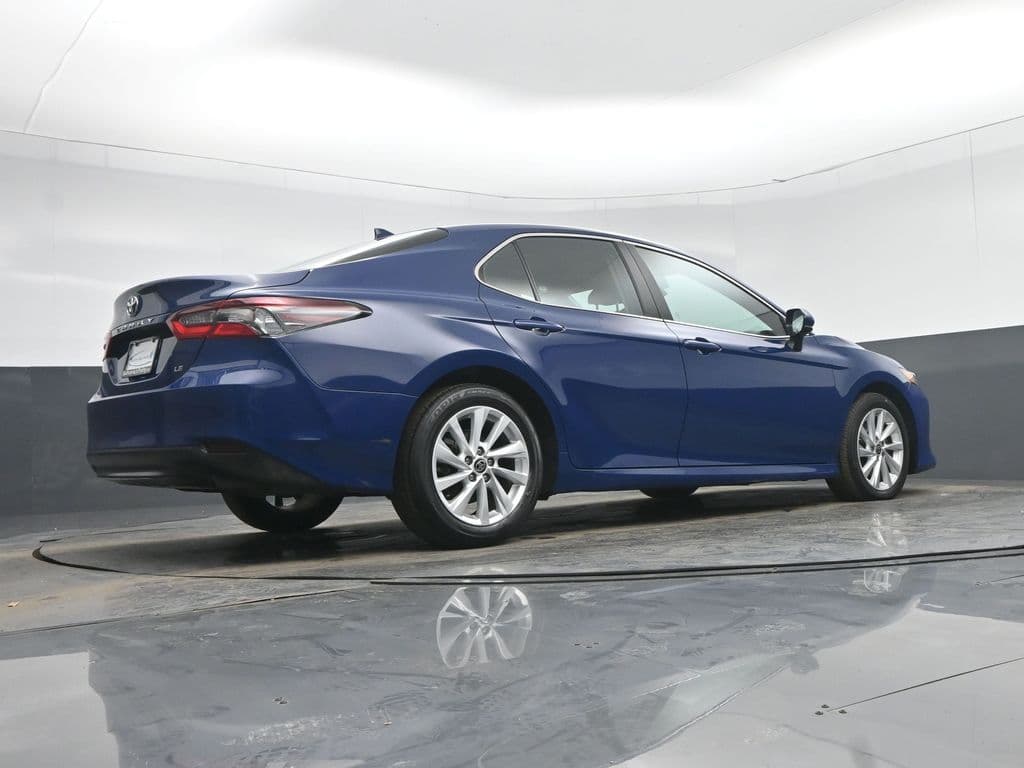 2024 Toyota Camry LE, photo 52 of 56