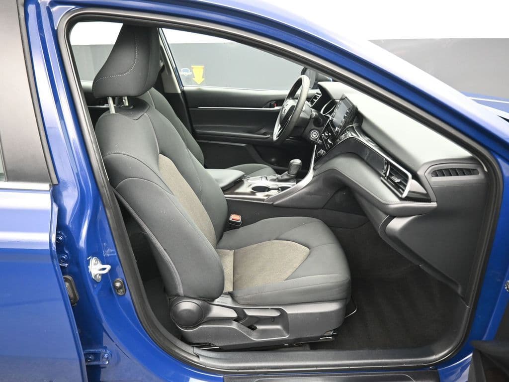 2024 Toyota Camry LE, photo 38 of 56