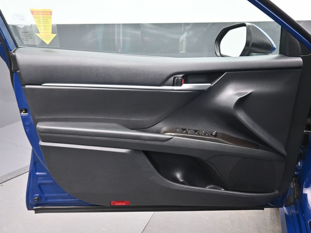 2024 Toyota Camry LE, photo 9 of 56