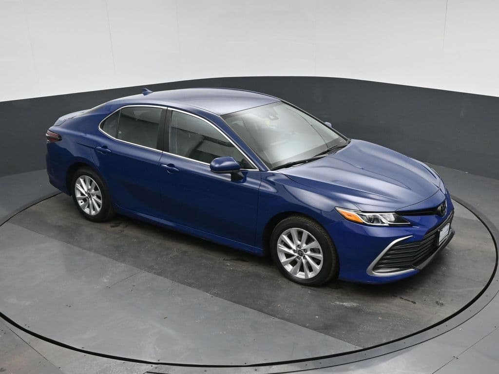 2024 Toyota Camry LE, photo 53 of 56