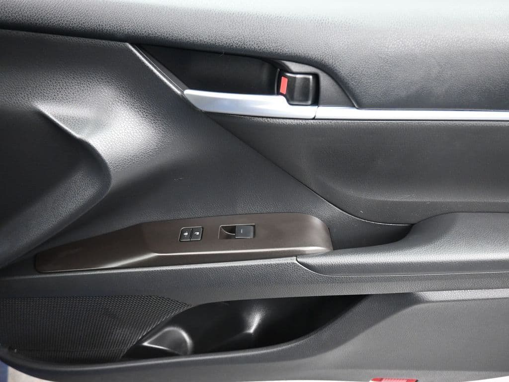 2024 Toyota Camry LE, photo 37 of 56