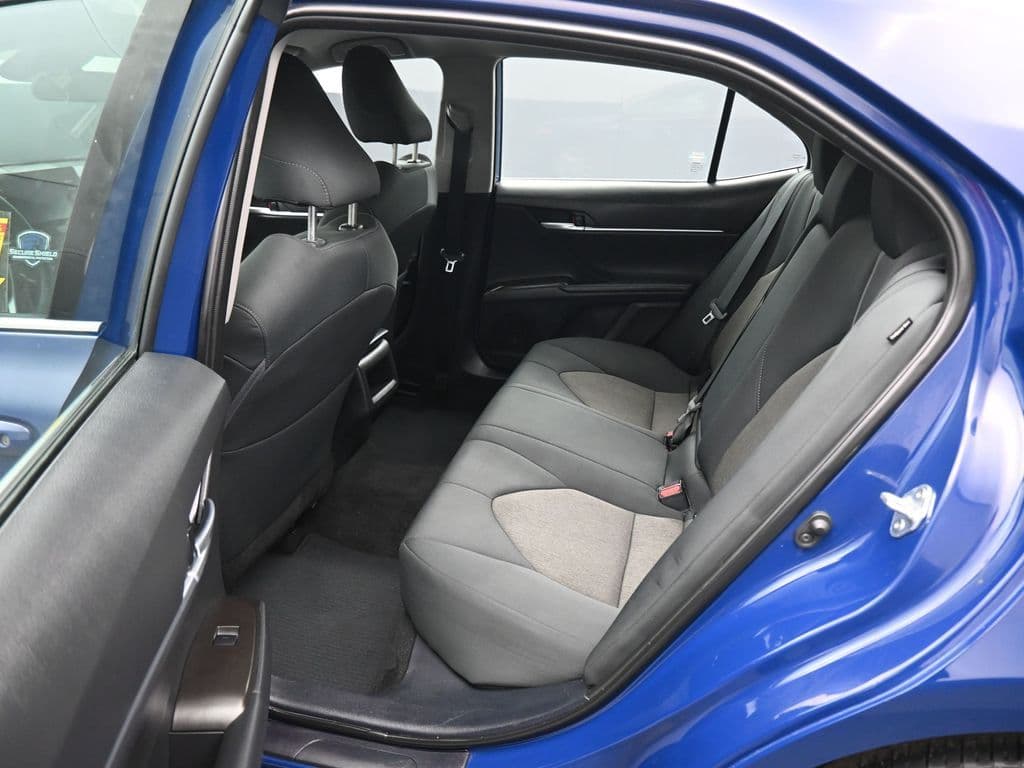 2024 Toyota Camry LE, photo 30 of 56