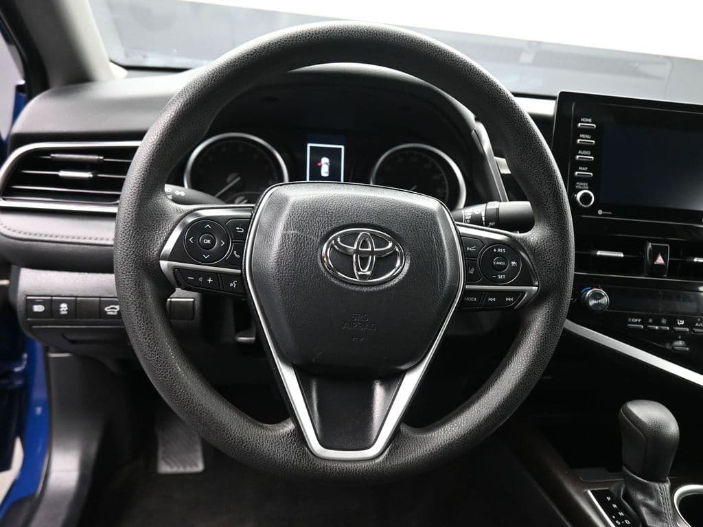2024 Toyota Camry LE, photo 14 of 56