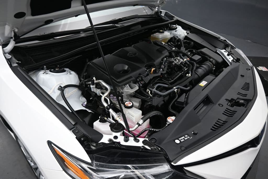 2021 Toyota Camry Hybrid LE, photo 44 of 56
