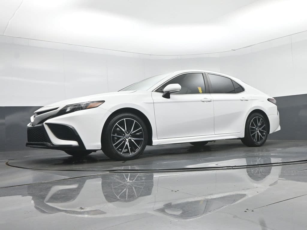 2023 Toyota Camry SE, photo 50 of 56