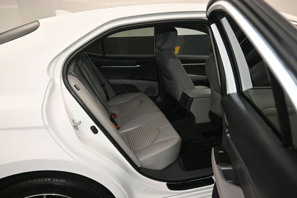 2023 Toyota Camry SE, photo 35 of 56
