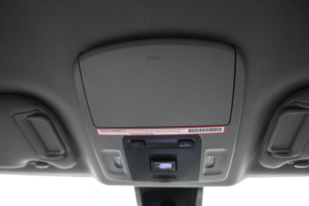 2023 Toyota Camry SE, photo 23 of 56