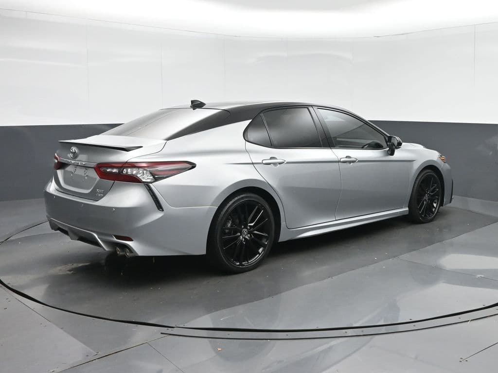 2021 Toyota Camry XSE, photo 7 of 61