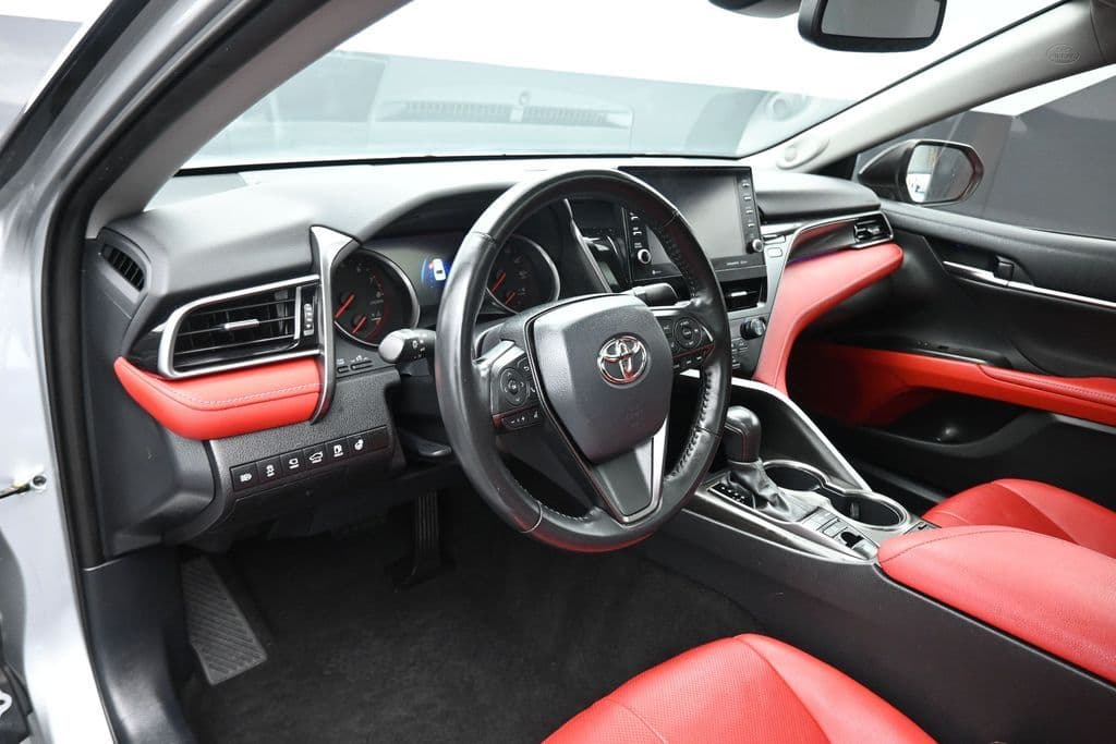2021 Toyota Camry XSE, photo 13 of 61