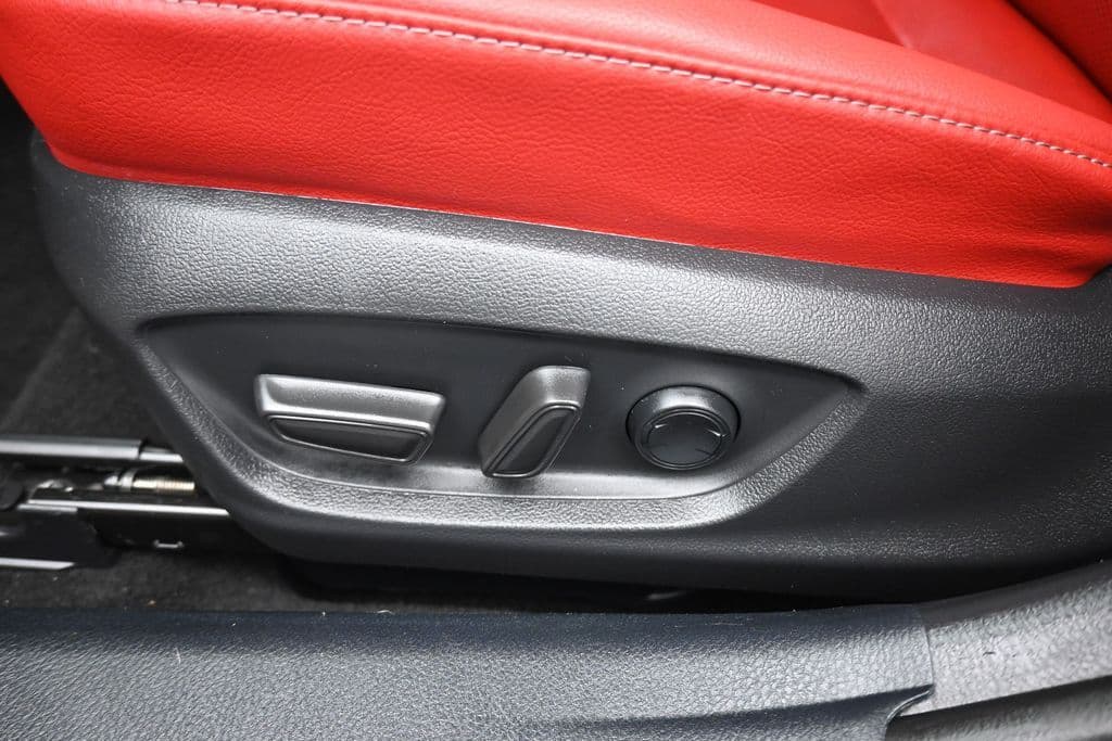 2021 Toyota Camry XSE, photo 12 of 61