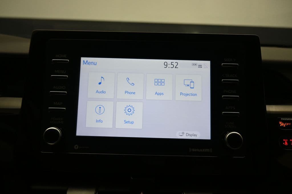 2024 Toyota Camry SE, photo 17 of 57