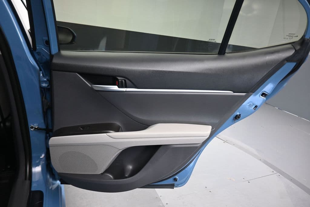 2024 Toyota Camry SE, photo 35 of 57