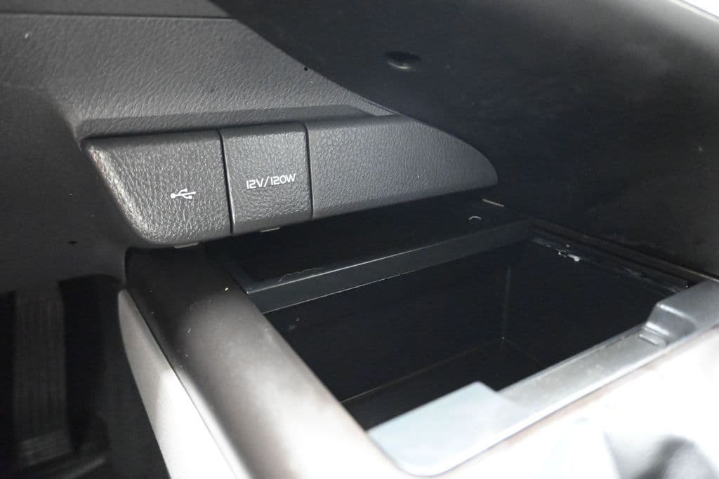 2024 Toyota Camry SE, photo 22 of 57