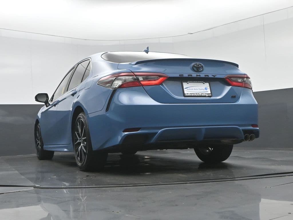 2024 Toyota Camry SE, photo 52 of 57