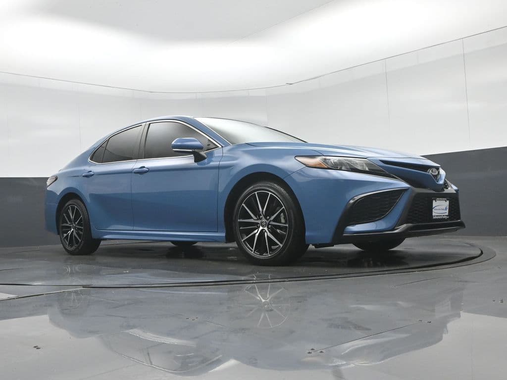 2024 Toyota Camry SE, photo 50 of 57