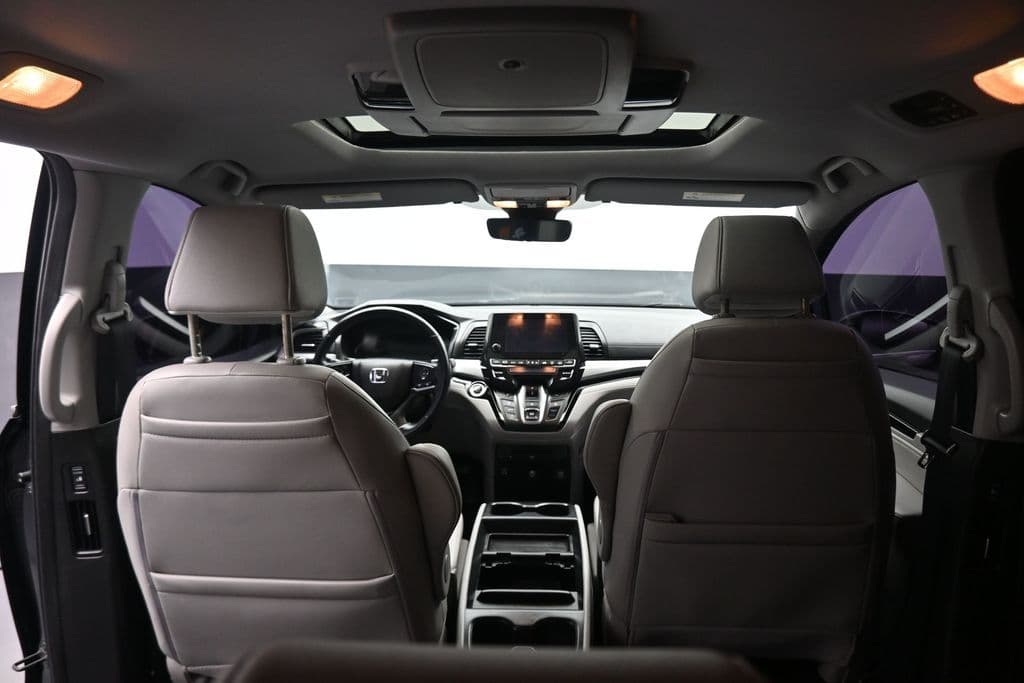 2022 Honda Odyssey Touring, photo 46 of 79