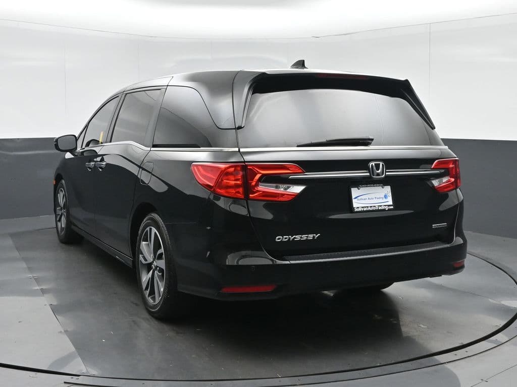 2022 Honda Odyssey Touring, photo 5 of 79