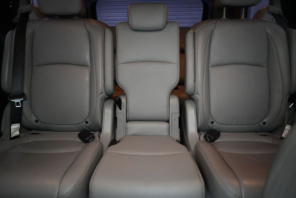 2022 Honda Odyssey Touring, photo 31 of 79