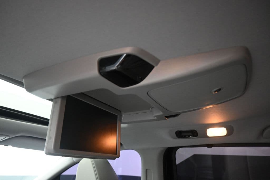 2022 Honda Odyssey Touring, photo 35 of 79