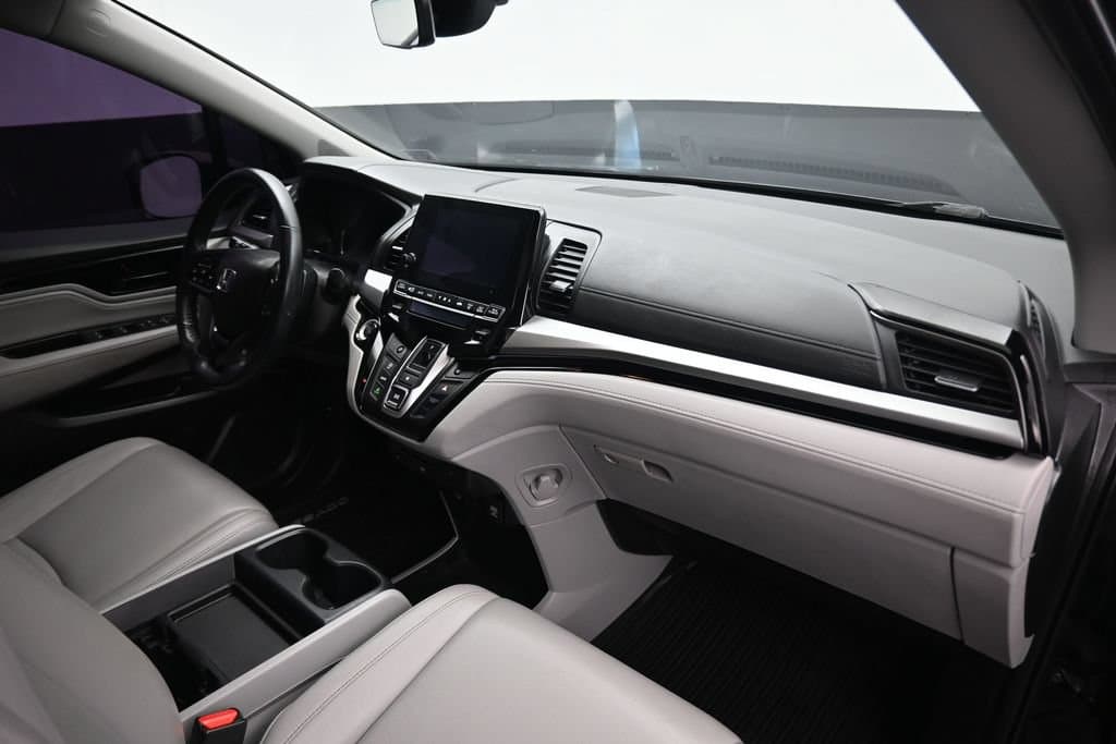 2022 Honda Odyssey Touring, photo 60 of 79
