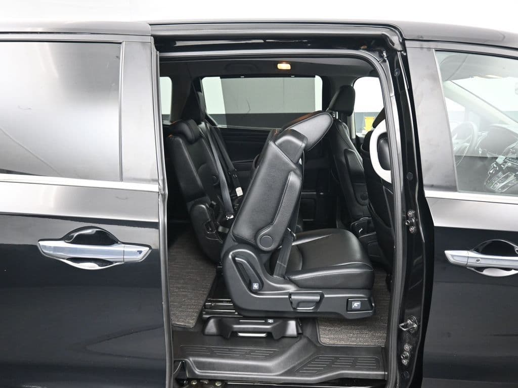 2023 Honda Odyssey Touring, photo 55 of 82
