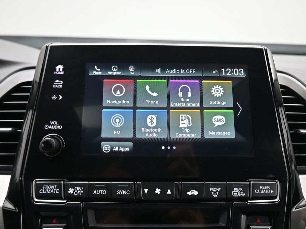 2023 Honda Odyssey Touring, photo 16 of 82