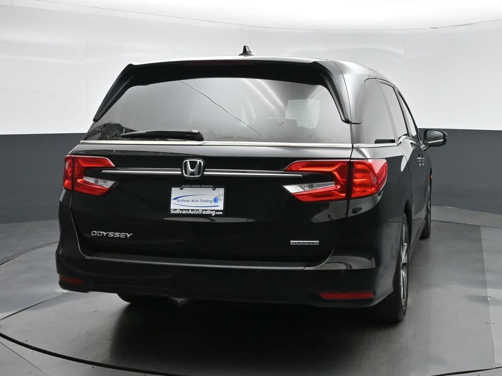 2023 Honda Odyssey Touring, photo 6 of 82