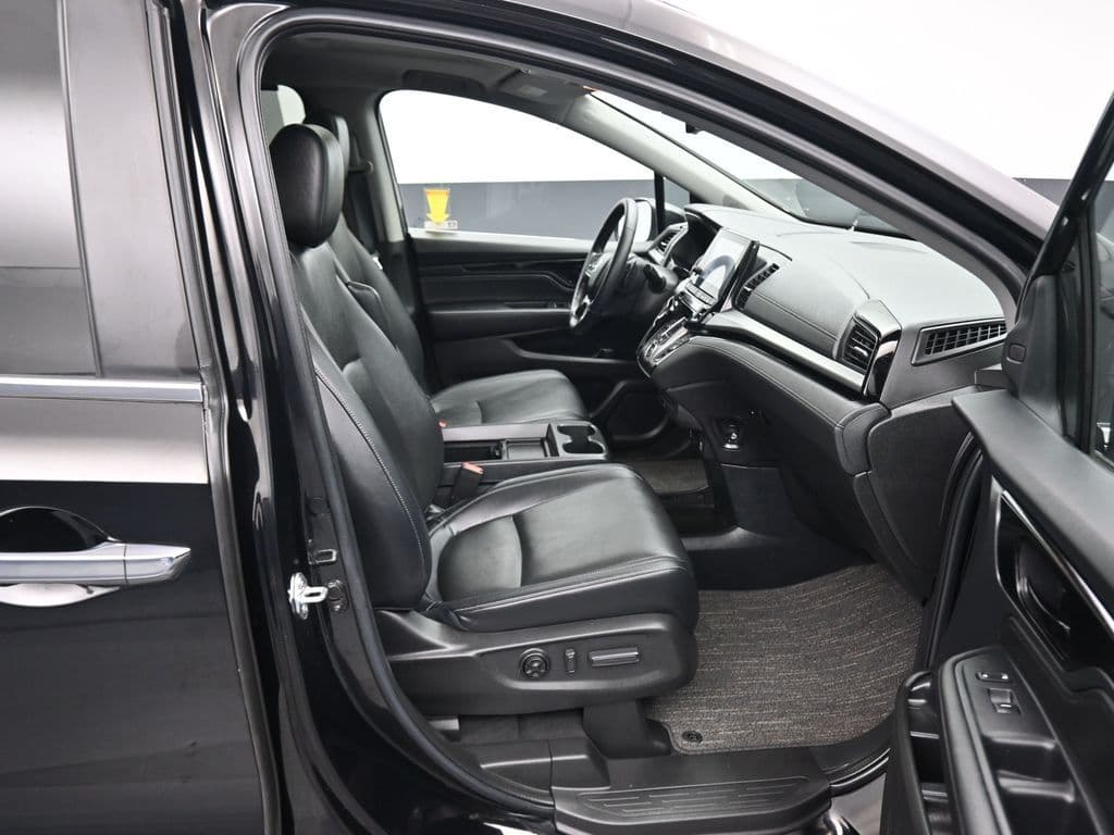 2023 Honda Odyssey Touring, photo 61 of 82