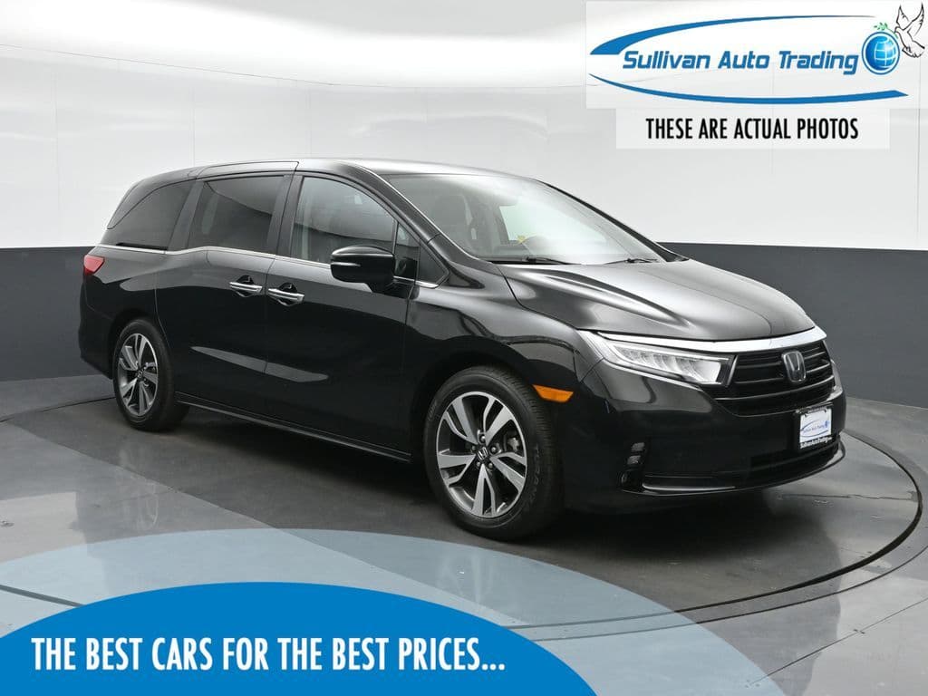 2023 Honda Odyssey Touring, photo 1 of 82
