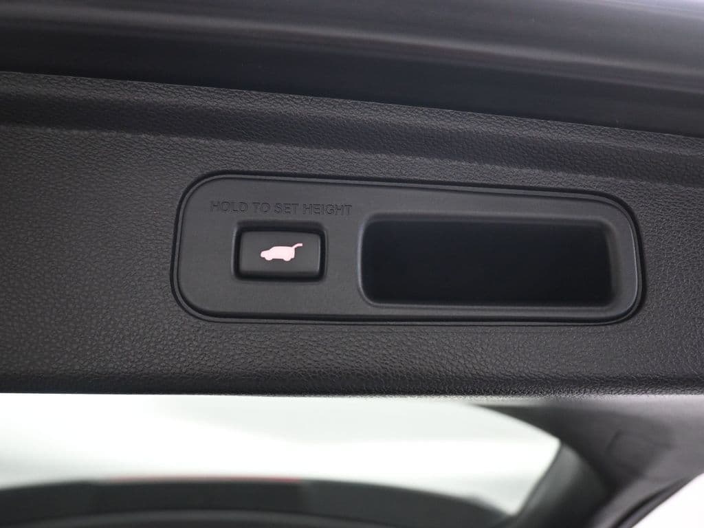 2023 Honda Odyssey Touring, photo 65 of 82