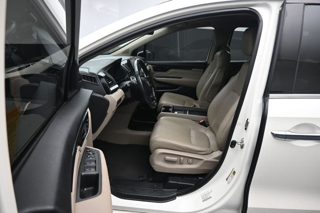 2018 Honda Odyssey Elite, photo 11 of 84