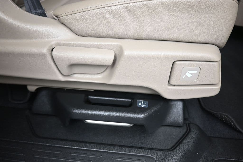 2018 Honda Odyssey Elite, photo 52 of 84