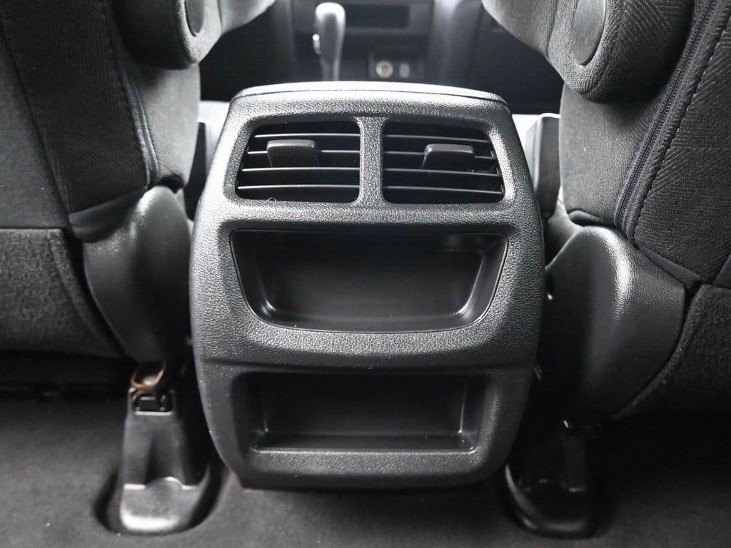2019 Honda Pilot LX, photo 33 of 68