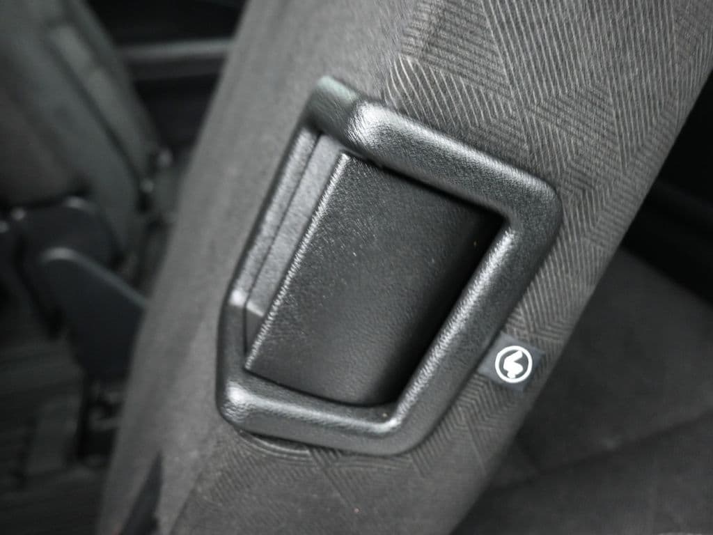 2019 Honda Pilot LX, photo 43 of 68