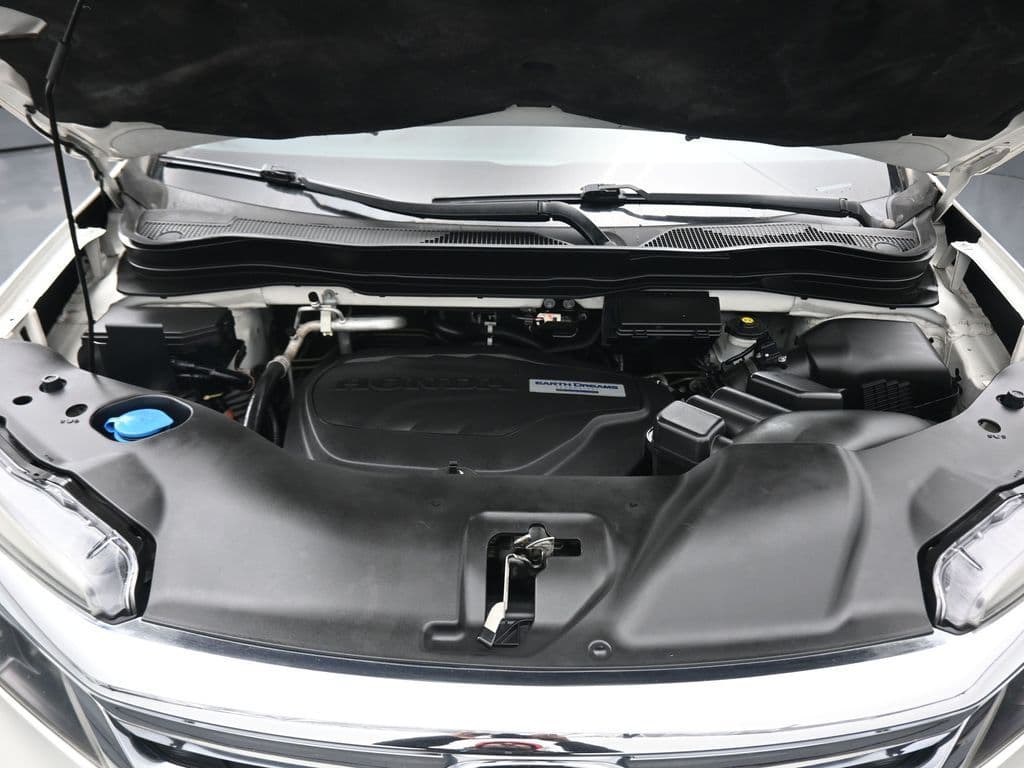 2019 Honda Pilot LX, photo 56 of 68