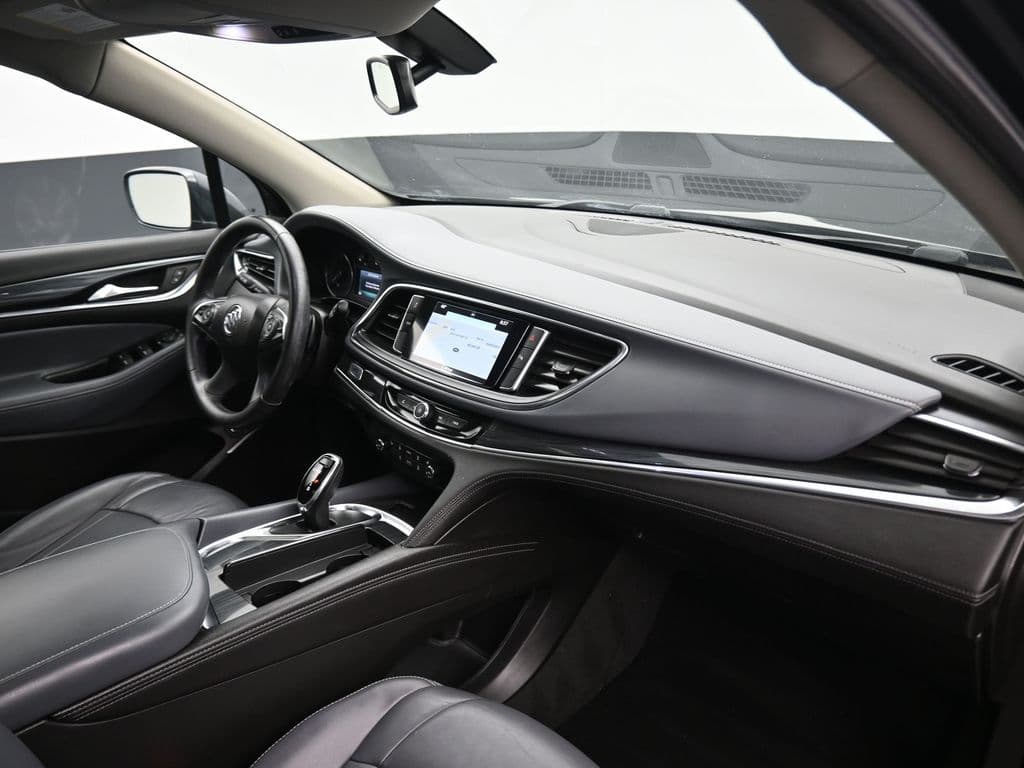 2018 Buick Enclave Essence, photo 54 of 72