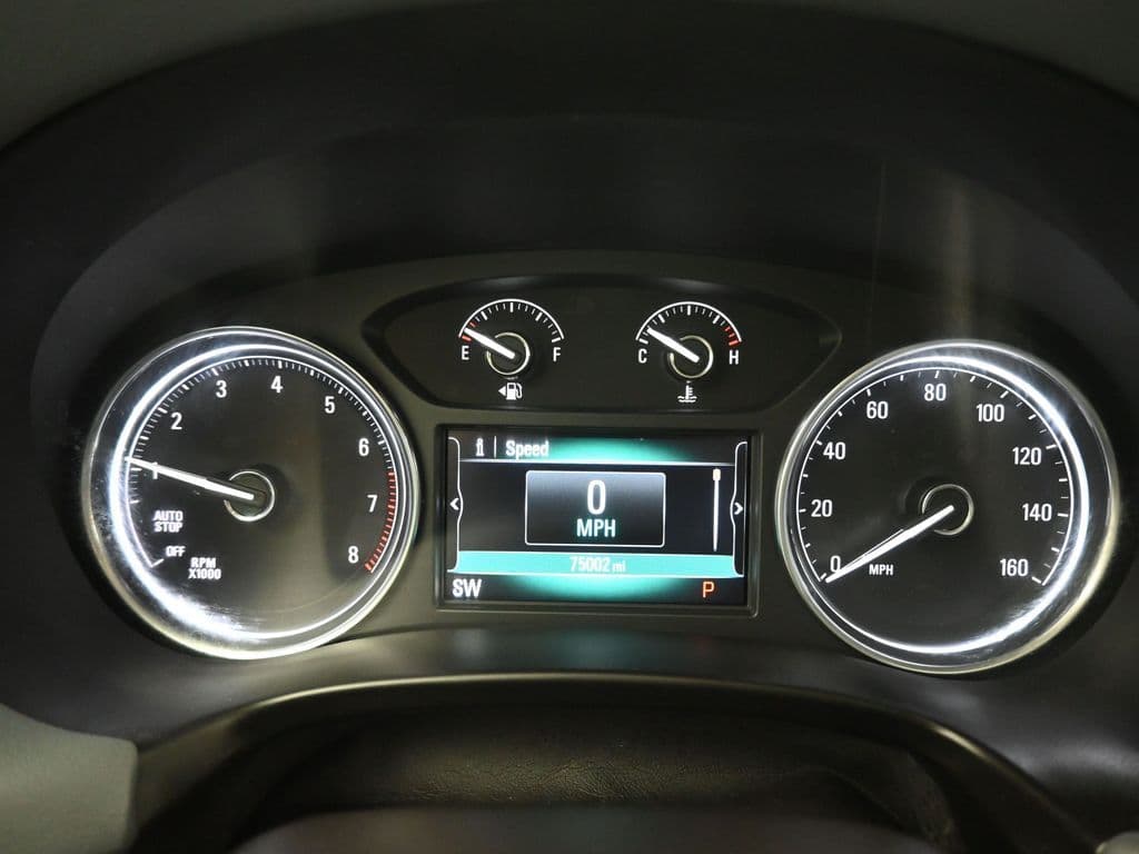 2018 Buick Enclave Essence, photo 16 of 72