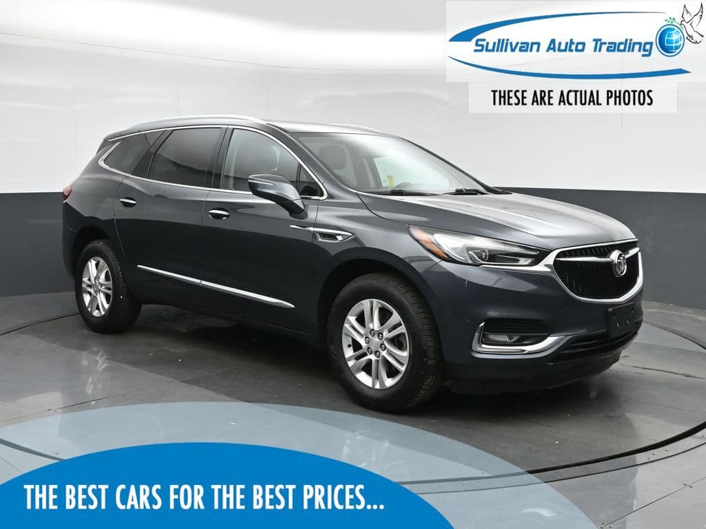 2018 Buick Enclave Essence, photo 1 of 72