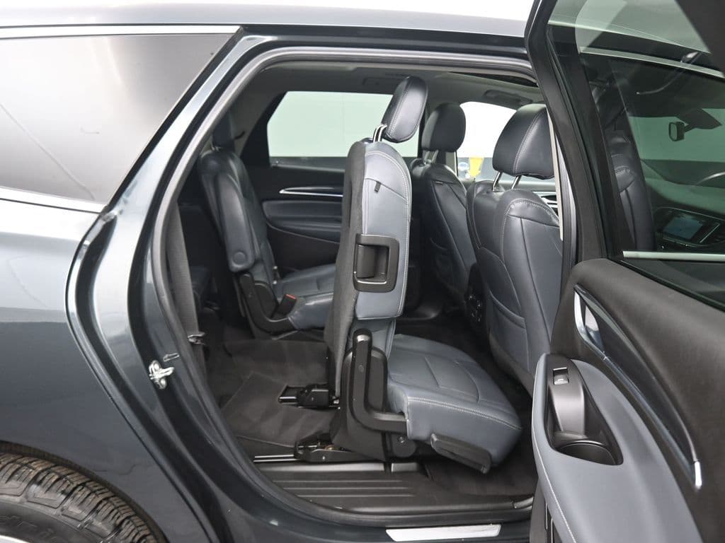 2018 Buick Enclave Essence, photo 45 of 72