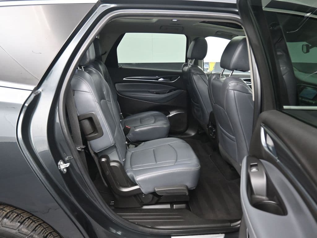2018 Buick Enclave Essence, photo 43 of 72