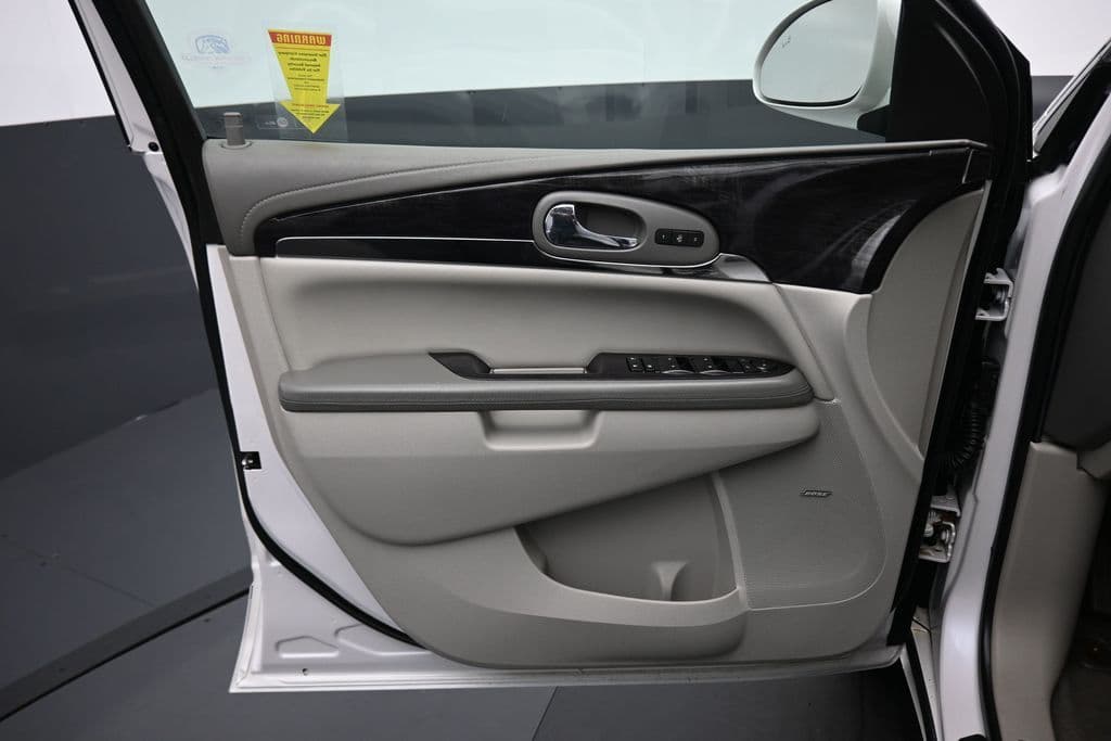 2017 Buick Enclave Leather Group, photo 9 of 76