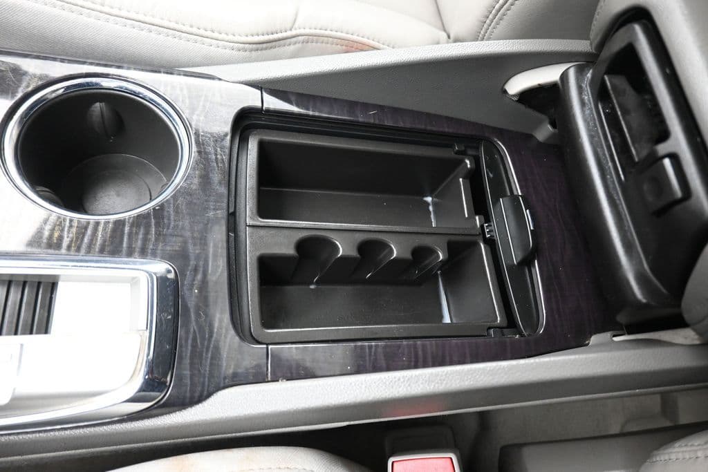 2017 Buick Enclave Leather Group, photo 27 of 76