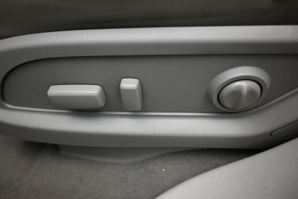 2017 Buick Enclave Leather Group, photo 13 of 76