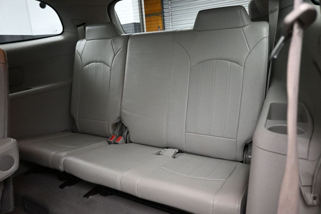 2017 Buick Enclave Leather Group, photo 40 of 76