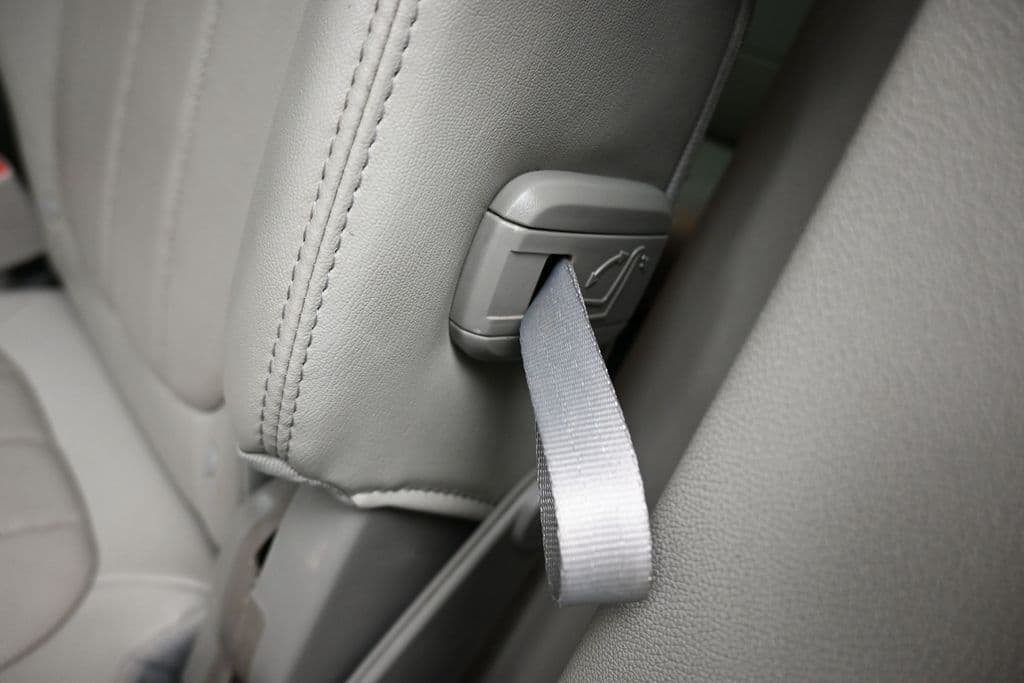 2017 Buick Enclave Leather Group, photo 36 of 76