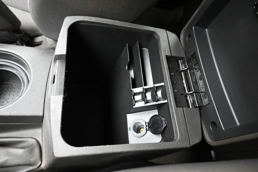 2010 Nissan Xterra X, photo 17 of 43