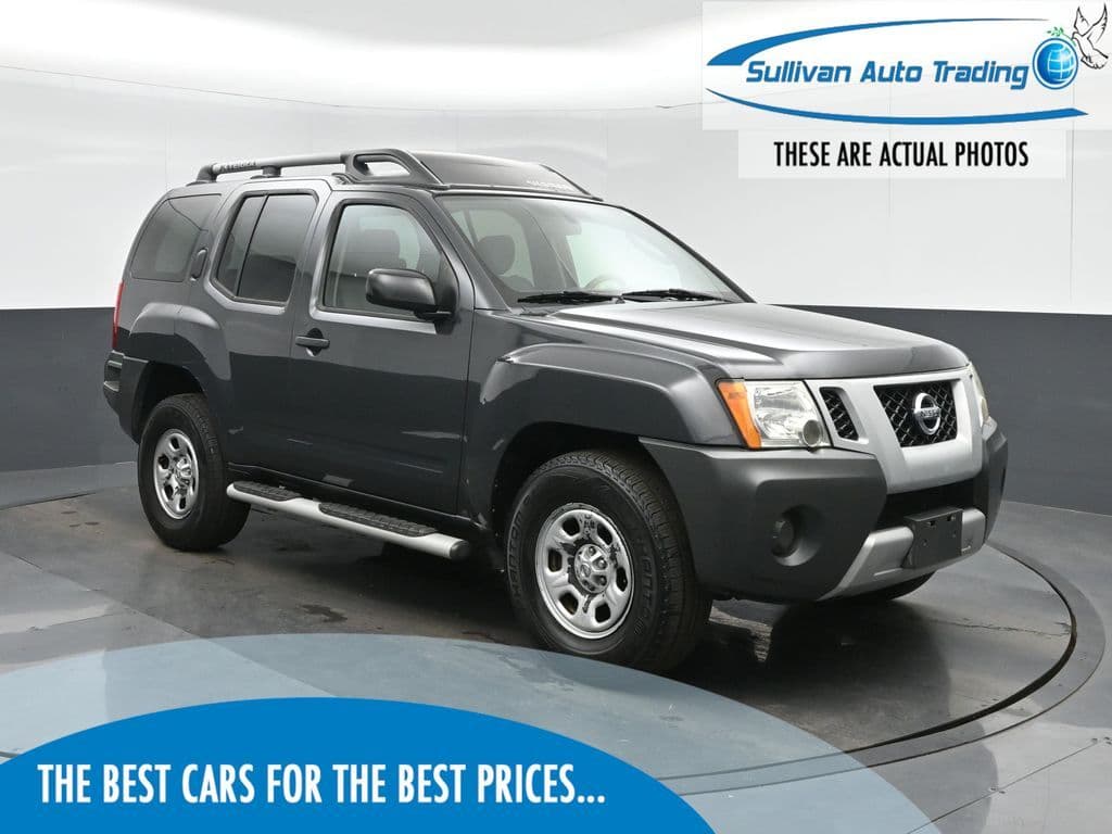 2010 Nissan Xterra X, photo 1 of 43
