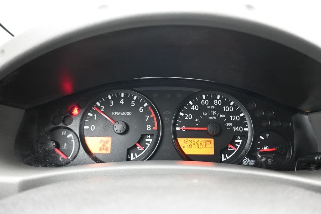2010 Nissan Xterra X, photo 13 of 43