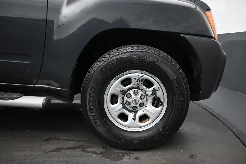 2010 Nissan Xterra X, photo 34 of 43